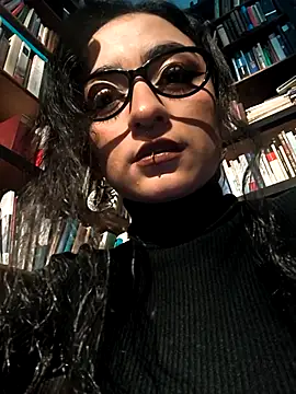 Lila Desiree online show from April 8, 8:54 pm