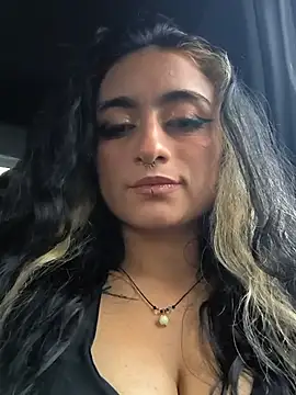 Lila Desiree online show from July 17, 11:02 pm