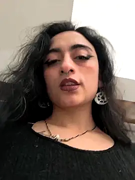 Lila Desiree online show from February 20, 4:53 pm