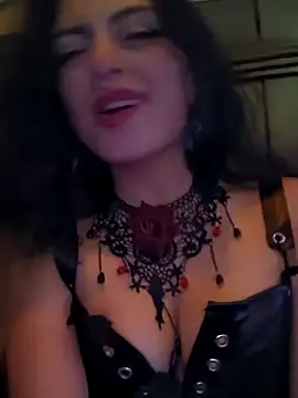 Lila Desiree online show from February 26, 5:03 am