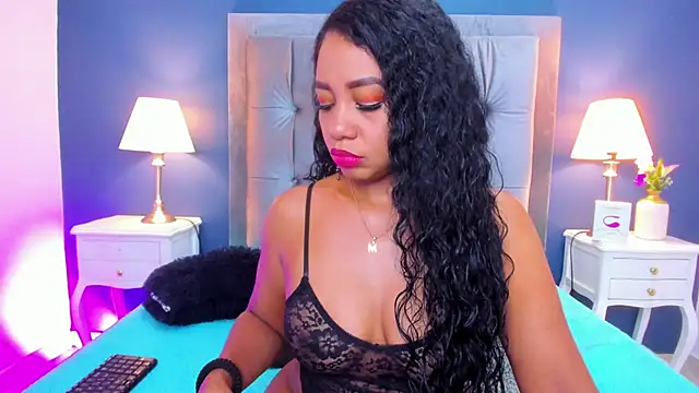 Snapshot of Kamila-Kane chatting on February 28, 7:46 pm Kamila-Kane online show from February 28, 7:46 pm