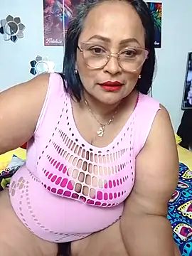 Snapshot of ScarletthJhonson- chatting on February 22, 2:39 am ScarletthJhonson- online show from February 22, 2:39 am