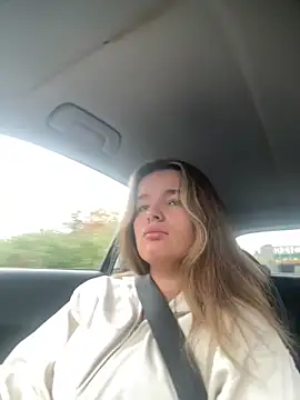 maisiesmithx online show from November 16, 12:21 pm