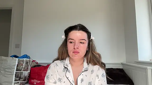 maisiesmithx online show from April 7, 12:29 pm