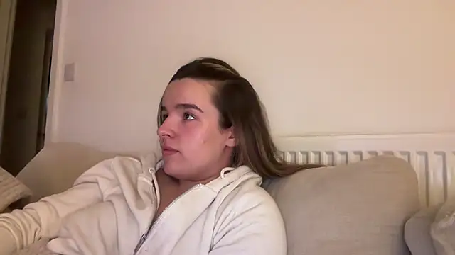 maisiesmithx online show from March 10, 7:51 pm