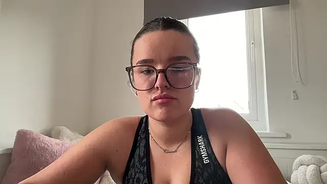 maisiesmithx online show from July 24, 6:04 pm