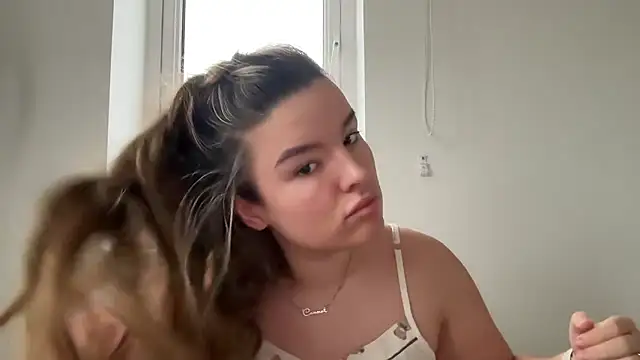 maisiesmithx online show from January 15, 12:30 pm