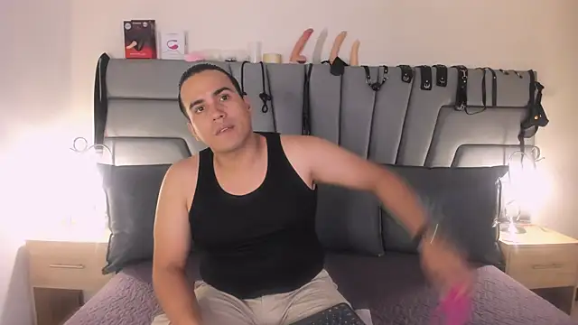 Vale n Matt online show from November 19, 3:39 am