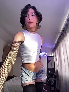 sue   0 online show from March 20, 9:56 pm