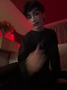 sue   0 online show from March 4, 6:43 am