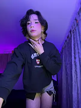 sue   0 online show from March 18, 12:08 am