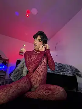 sue   0 online show from April 30, 4:30 am