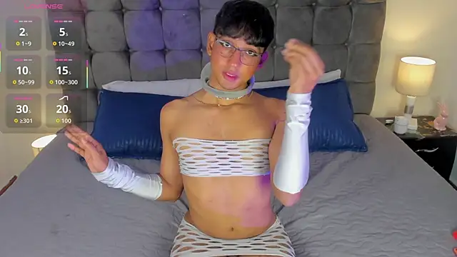 Dark hairy  online show from March 18, 4:26 am