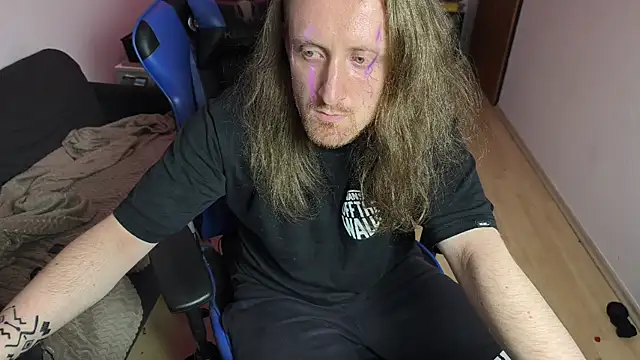 DrownMentallyyy online show from June 11, 2:33 am
