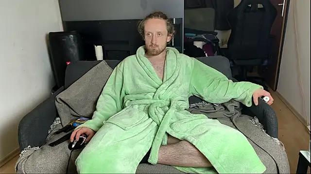 DrownMentallyyy online show from March 11, 4:17 am