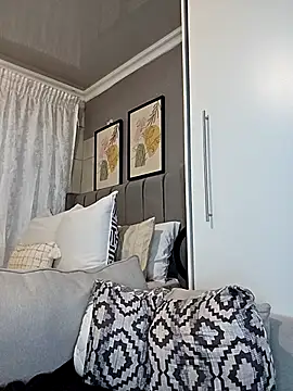 Zee Online online show from October 26, 5:35 pm