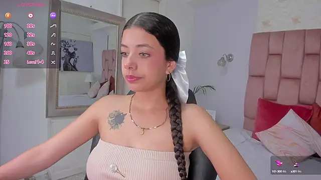 coraltaylor online show from October 13, 1:02 pm