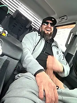 Beardedtattood online show from January 15, 2:20 pm