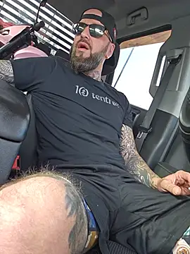 Beardedtattood online show from July 25, 12:11 pm