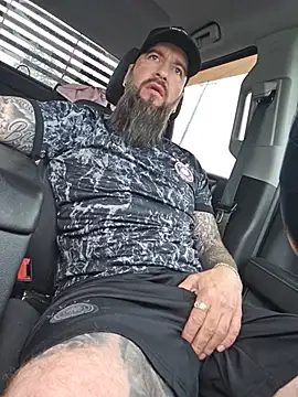 Beardedtattood online show from June 26, 11:49 am