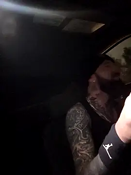 Beardedtattood online show from December 4, 2:54 am