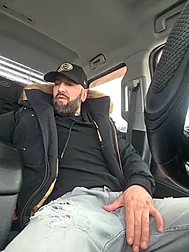 Beardedtattood online show from February 10, 1:32 pm