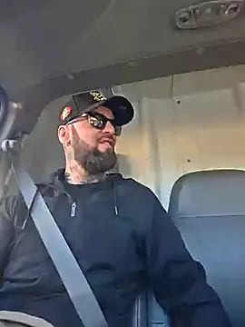 Beardedtattood online show from October 24, 12:48 pm