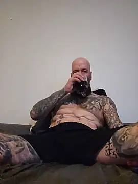 Beardedtattood online show from June 23, 12:19 am