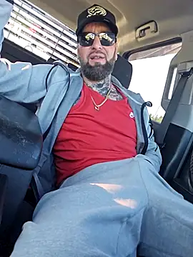 Beardedtattood online show from September 30, 1:50 pm