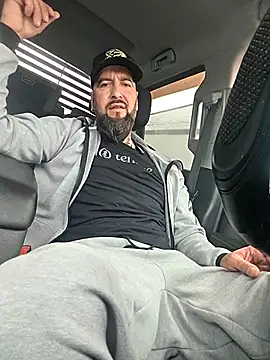 Beardedtattood online show from April 15, 1:37 pm