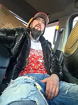 Beardedtattood online show from April 22, 11:06 am