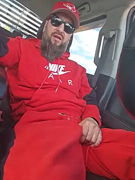 Beardedtattood online show from June 15, 1:44 pm