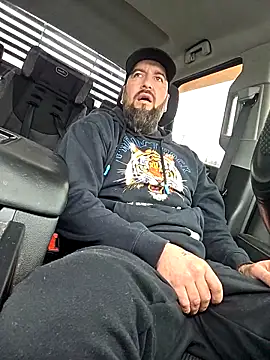 Beardedtattood online show from April 2, 5:41 pm