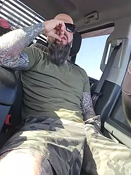 Beardedtattood online show from July 2, 12:00 pm