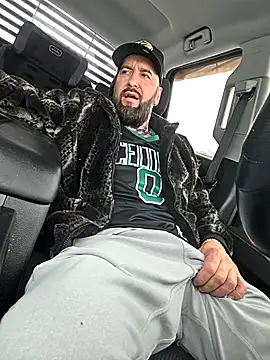 Beardedtattood online show from February 22, 2:30 pm