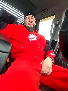 Beardedtattood online show from April 10, 1:40 pm