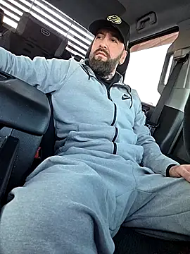 Beardedtattood online show from February 7, 12:46 pm