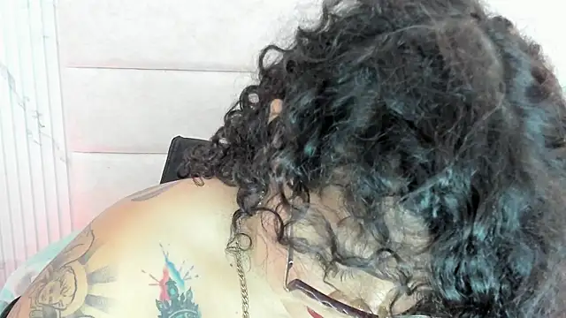 Reginavegaa online show from February 14, 11:43 am