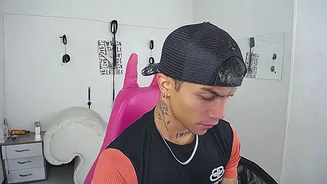 Leonard Price online show from February 14, 2:17 pm