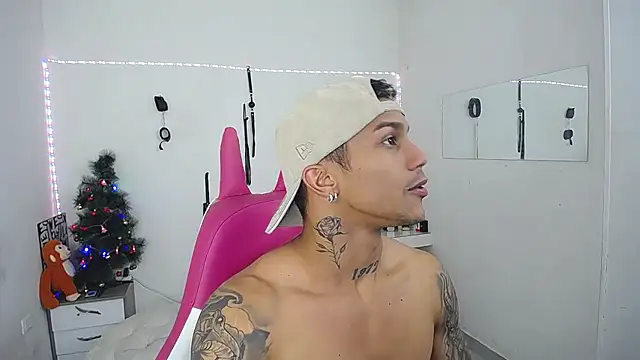 Leonard Price online show from December 1, 12:39 pm