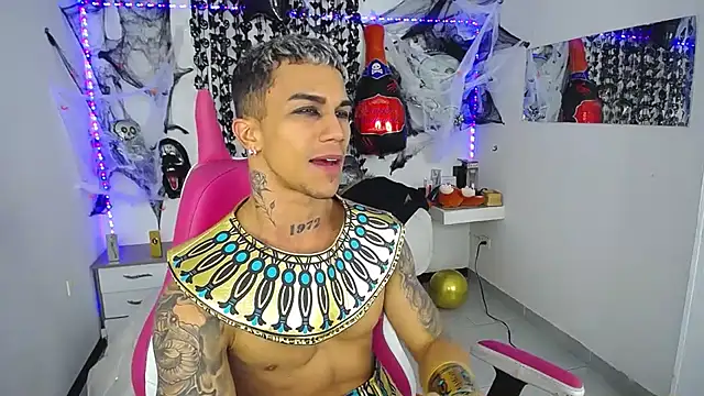 Leonard Price online show from October 26, 1:44 pm