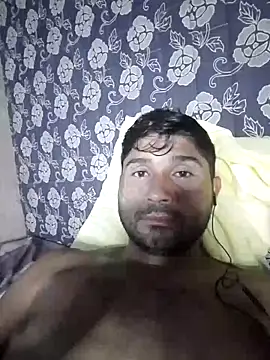 Snapshot of Diogo100 chatting on May 22, 8:56 am Diogo100 online show from May 22, 8:56 am