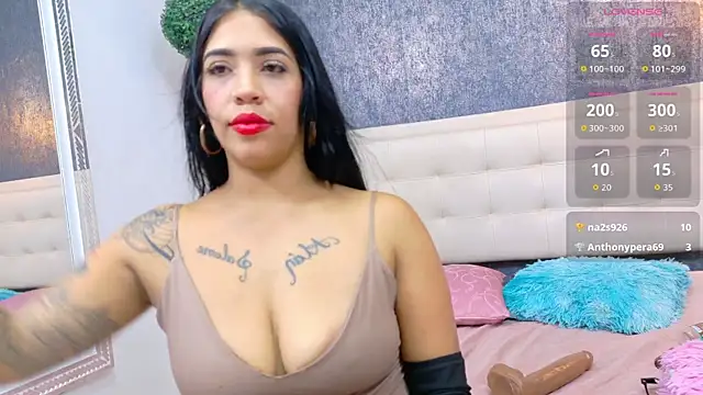 Snapshot of zhamira_21 chatting on June 11, 12:32 am zhamira 21 online show from June 11, 12:32 am