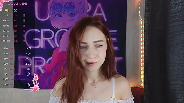 Snapshot of Emily_Klein_ chatting on January 21, 7:04 am Emily Klein online show from January 21, 7:04 am