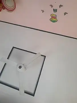 SuranSexy33 online show from March 22, 6:15 am