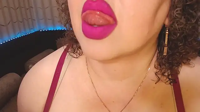 BustyKatty online show from March 14, 9:21 pm