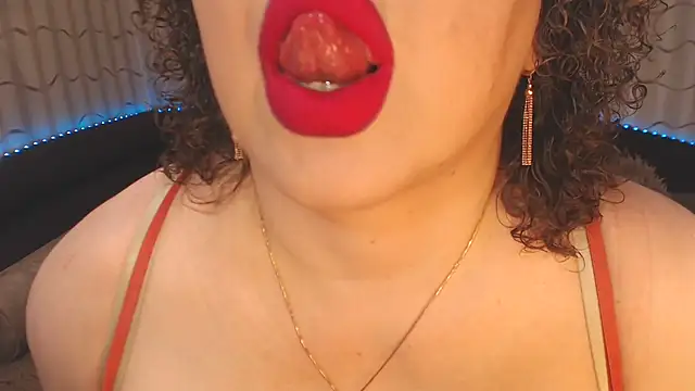 Snapshot of BustyKatty chatting on March 12, 2:23 pm BustyKatty online show from March 12, 2:23 pm