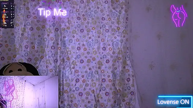 Lobaveterana sex online show from April 5, 10:05 pm