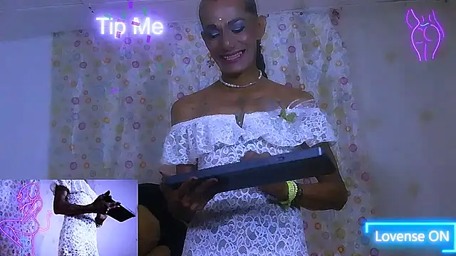 Lobaveterana sex online show from April 12, 9:45 am