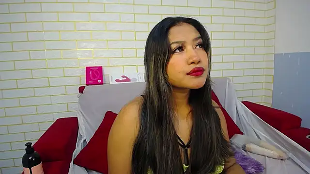 ricura mily online show from October 21, 3:28 am